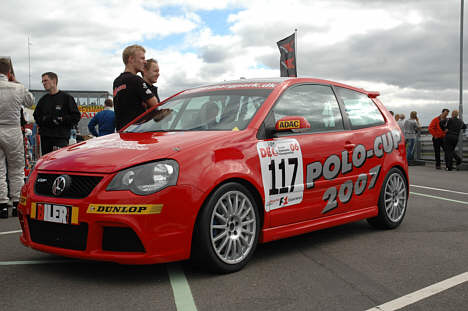 Casper Elgaard og Michel Nykjær kørte denne Volkswagen Polo Cup racer ind på en samlet 4. plads i sidste afdeling af DEC mesterskabet.
(Foto: Motorsporten.dk)